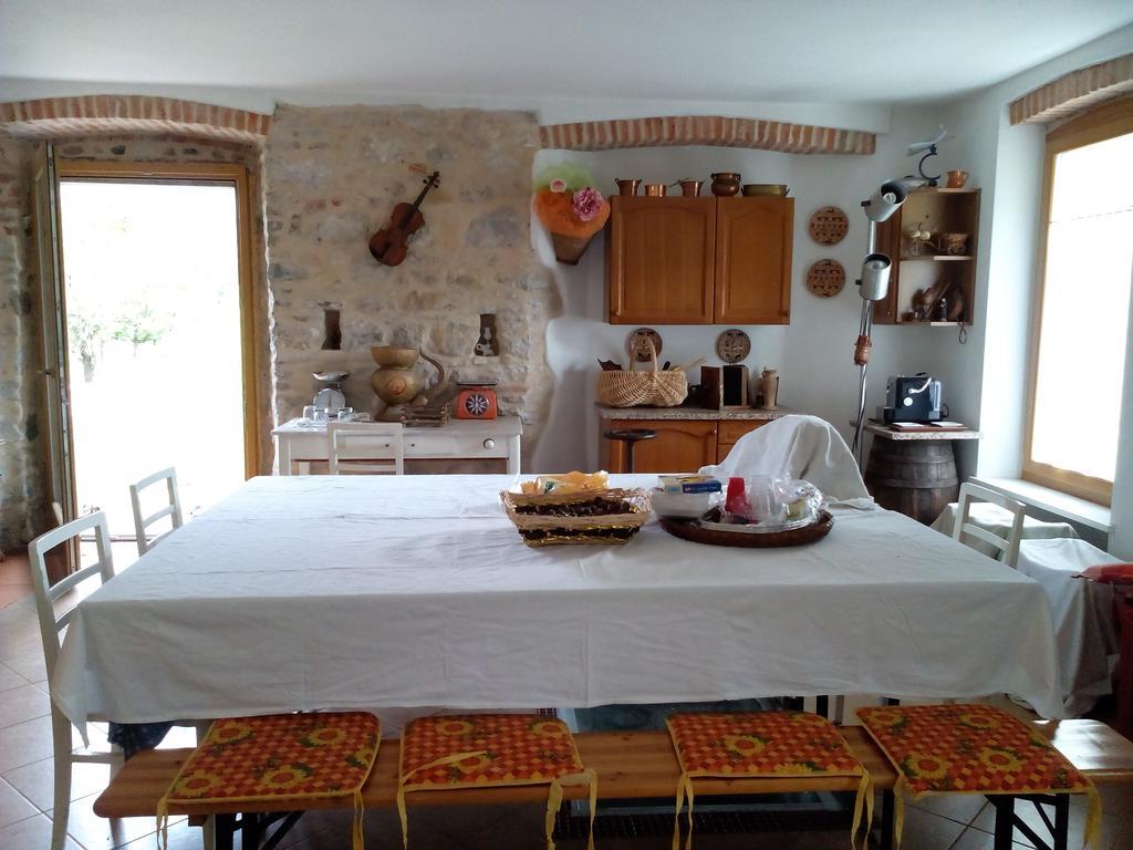 Agriturismo Il Girasole Feltre Bagian luar foto