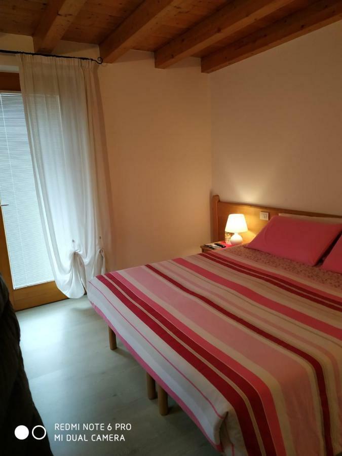 Agriturismo Il Girasole Feltre Bagian luar foto